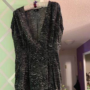 Knee length black marble dress
